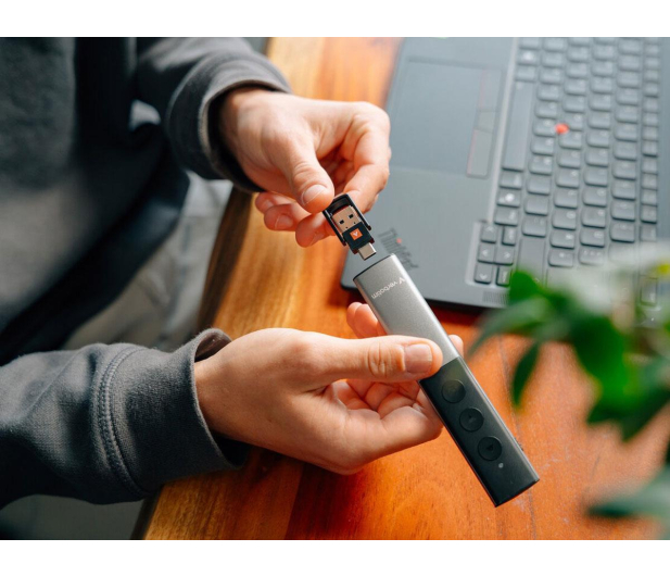 Verbatim Agenda Wireless Presenter with Red Laser Pointer - 1513252 - zdjęcie 4